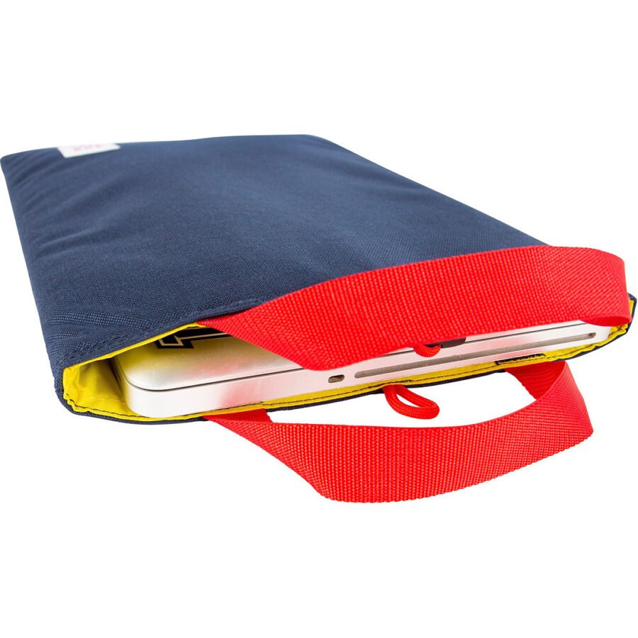 LAPTOP SLEEVE