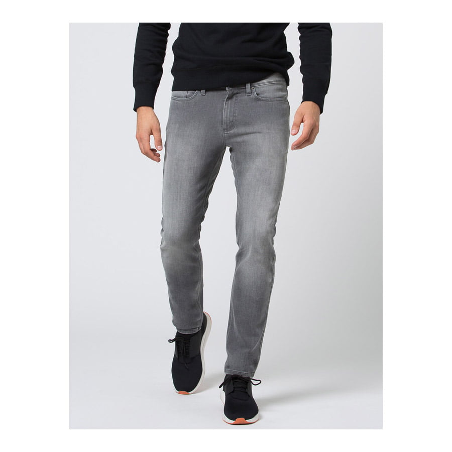 PERFORMANCE DENIM SLIM